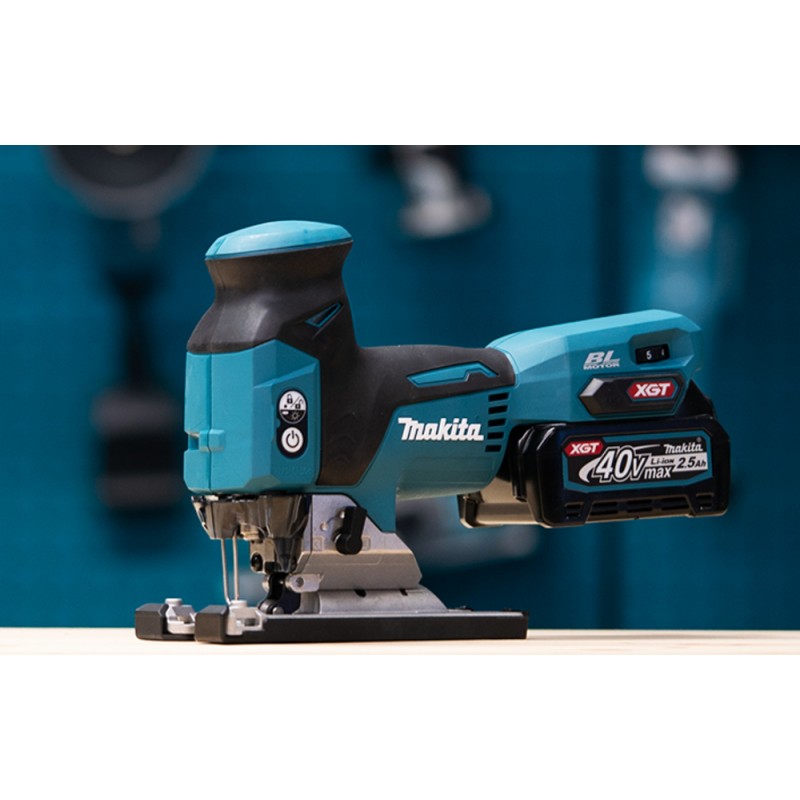 Scie sauteuse Makita XGT 40V 700W - JV001GZ (sans batterie, ni chargeur)
